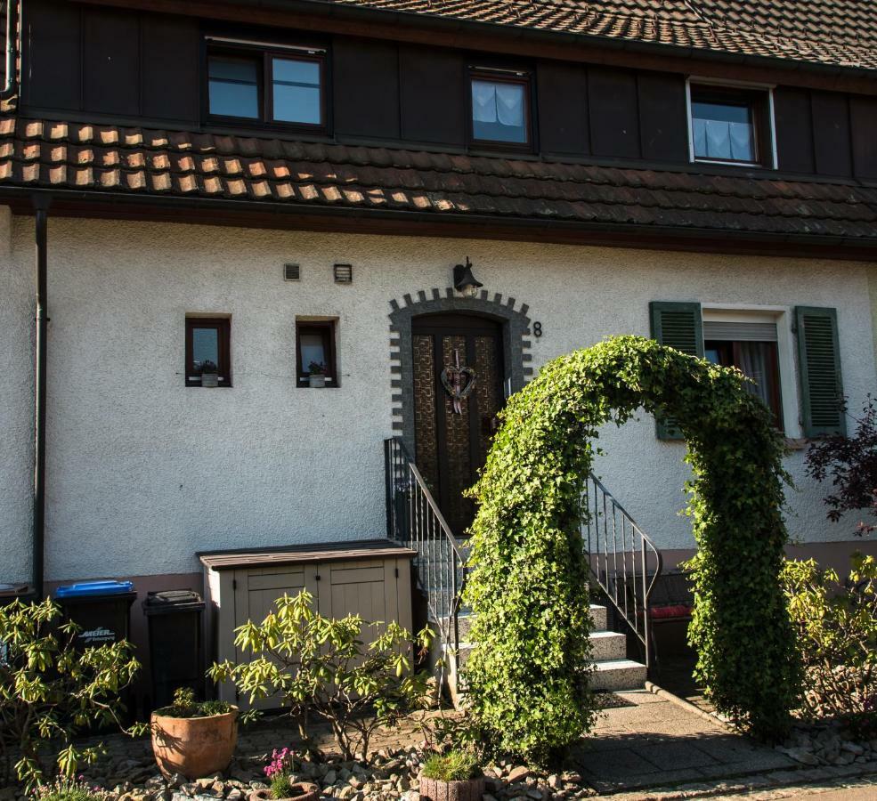 Ferienwohnung "Hirsch Huesli" Schopfheim Eksteriør billede
