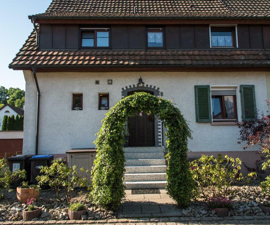 Ferienwohnung "Hirsch Huesli" Schopfheim Eksteriør billede